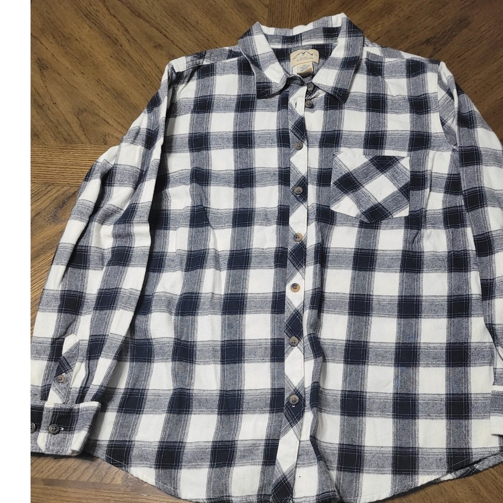 Blue Mountain Mens XL Navy Blue White Plaid Flannel Button Down Shirt Cotton